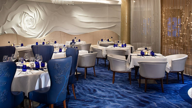 blu-restaurant-onboard