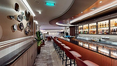 world-class-bar-nuvo